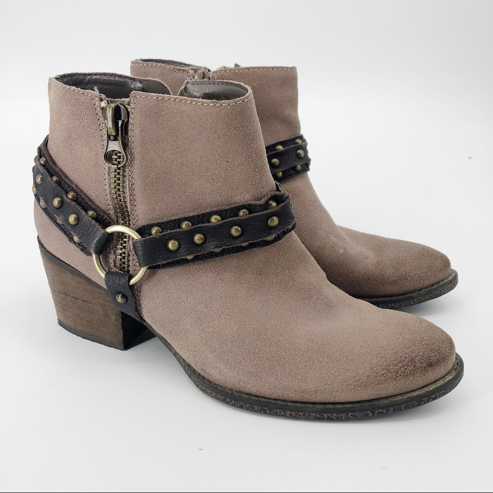 Crown Vintage Wendy Harness Western Ankle Boot 9